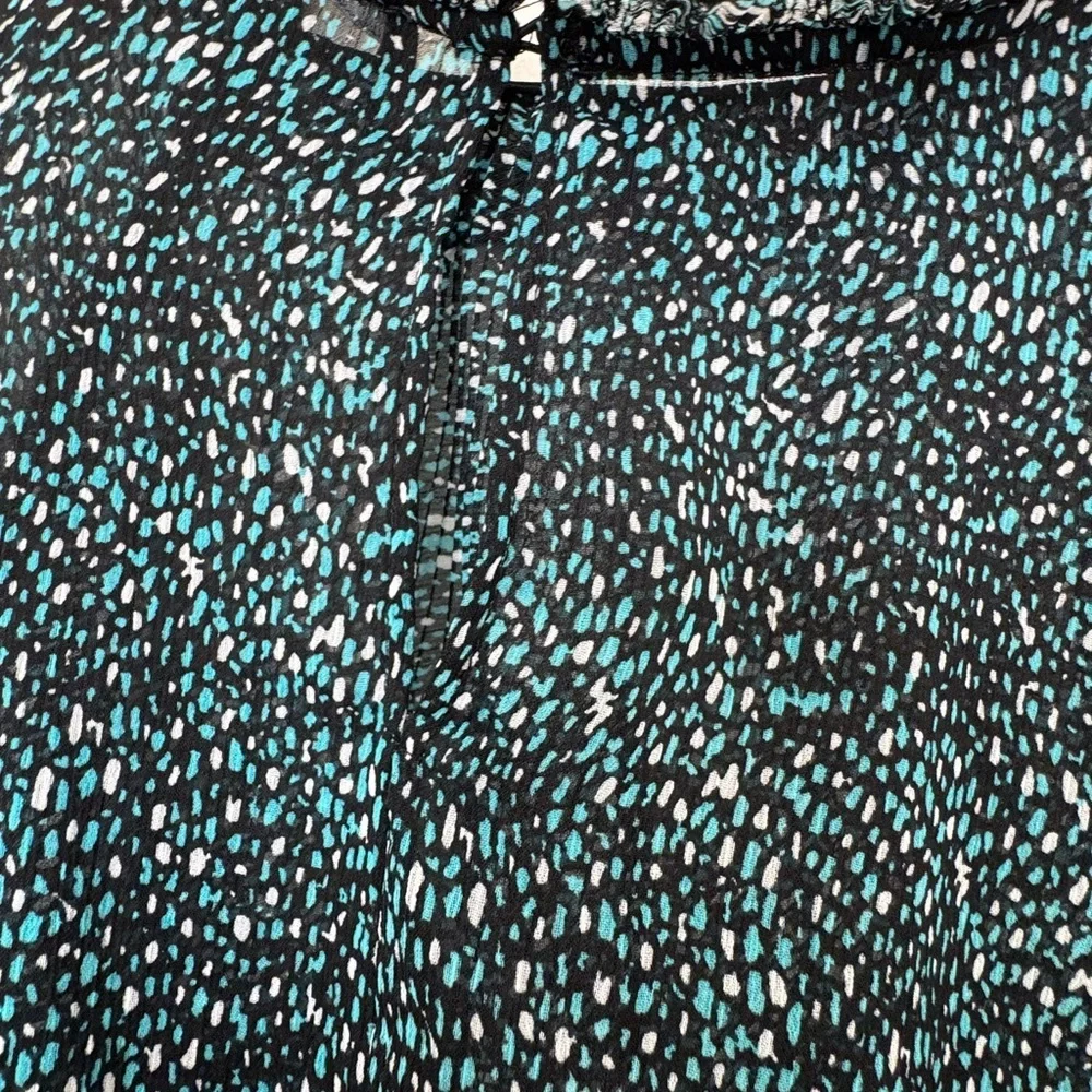 Zara Black and Green Patterned Blouse - Picture 8 of 9